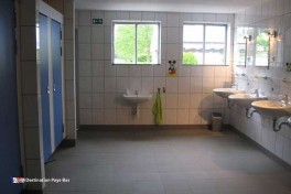 Camping Heidehof Pays-Bas des installations sanitaires luxueuses chauffées et une douche familiale