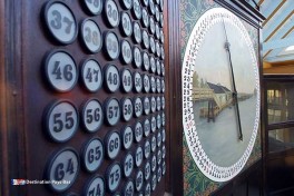 Horloge de la vente aux enchères de hollande